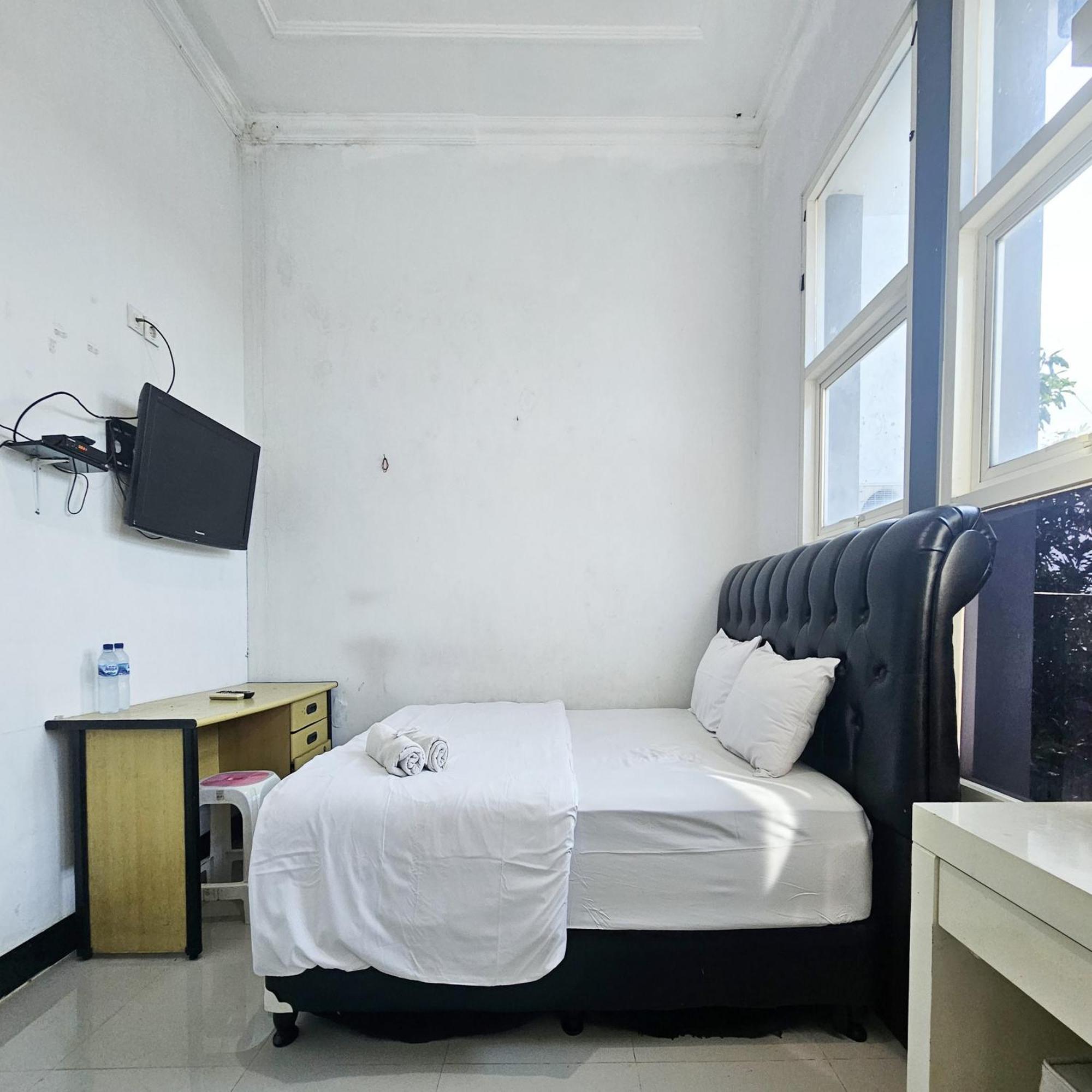 Hotel Ijen Redpartner Mojokerto